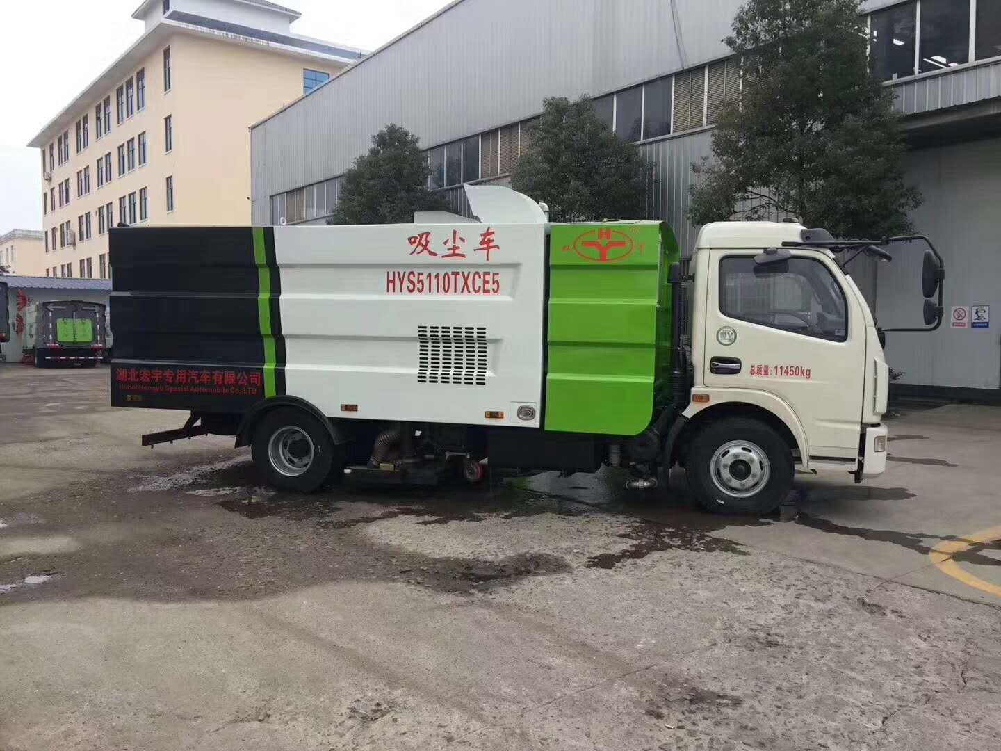 東風大多利卡吸塵車(7.5方)