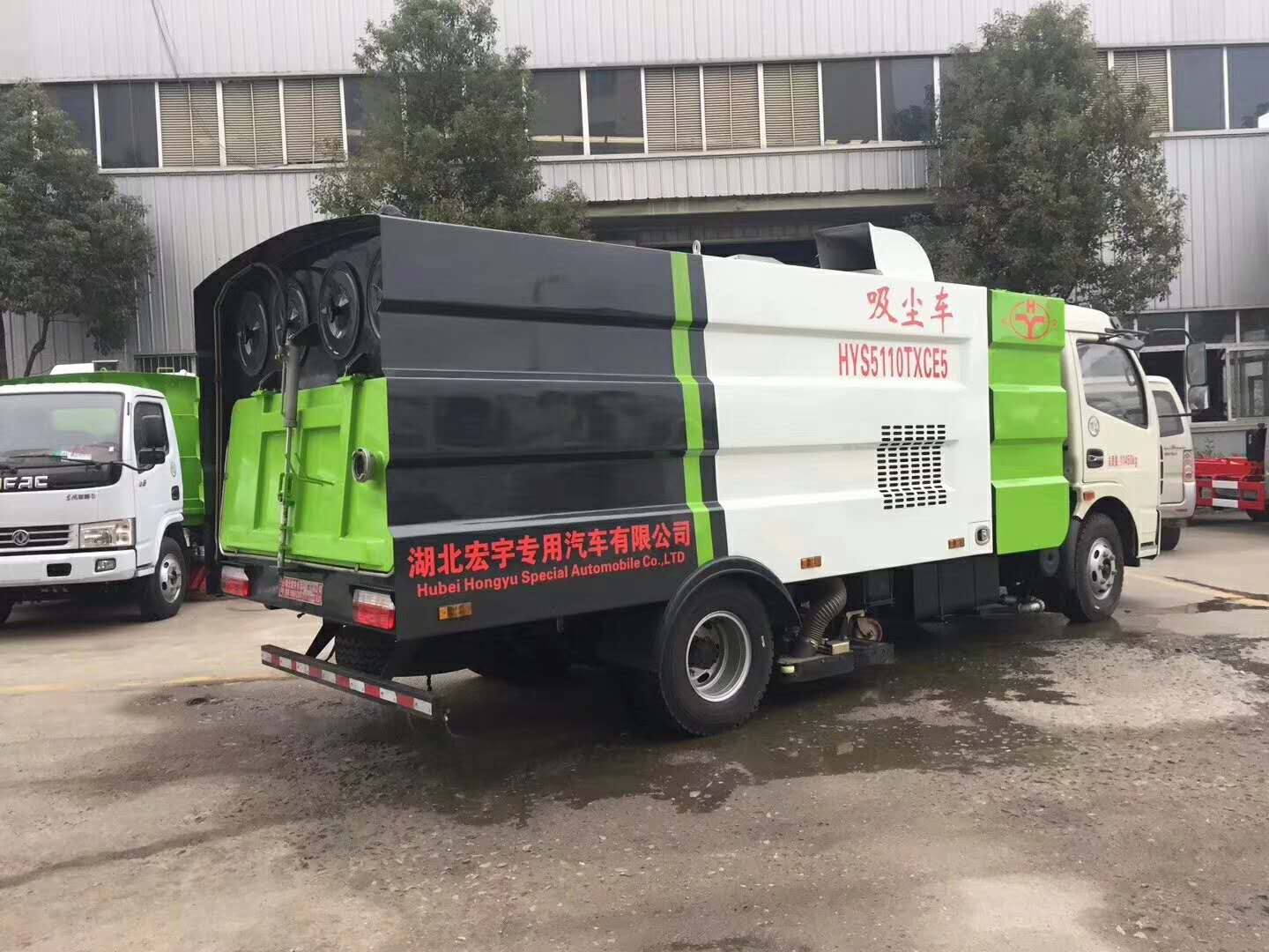 東風大多利卡吸塵車(7.5方)