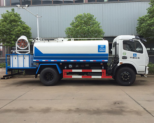 東風國五8噸多利卡噴霧機