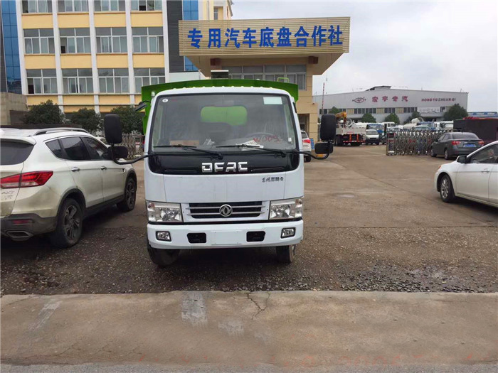 小多利卡掃路車(5噸)