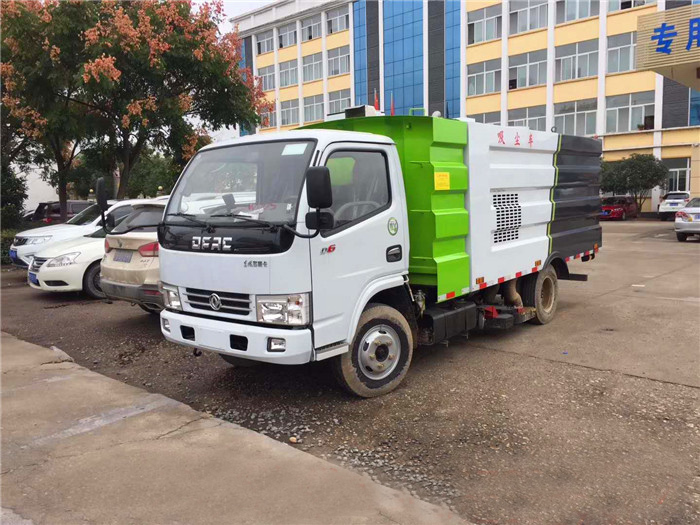 小多利卡掃路車(5噸)