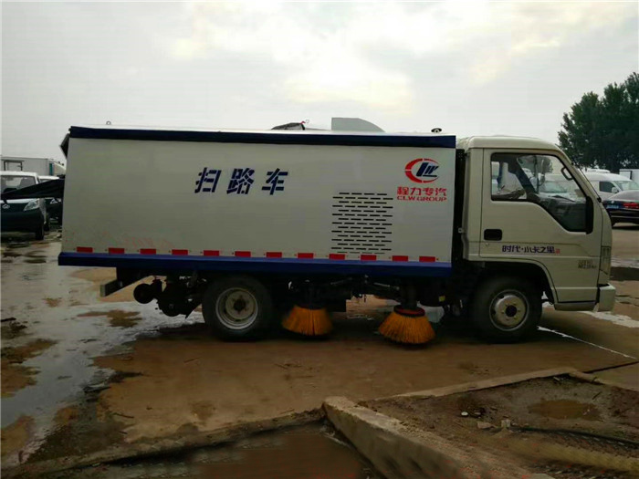 福田時代掃路車(2.5噸)