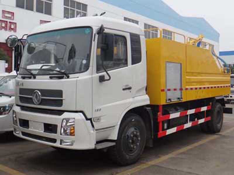 東風(fēng)天錦清洗吸污車(12方)