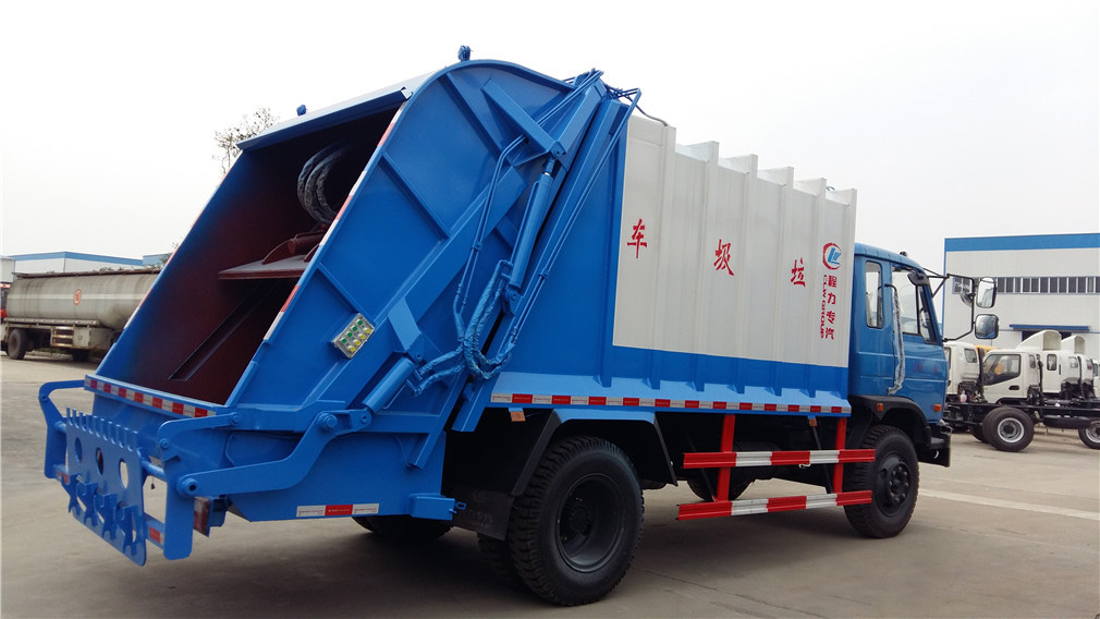 東風145(10方)壓縮式垃圾車