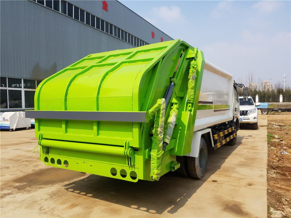 東風多利卡(8方)壓縮式垃圾車