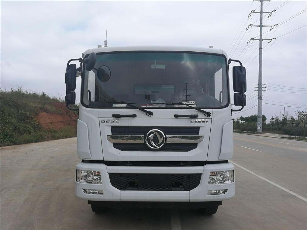 東風多利卡D9(10方)壓縮式垃圾車