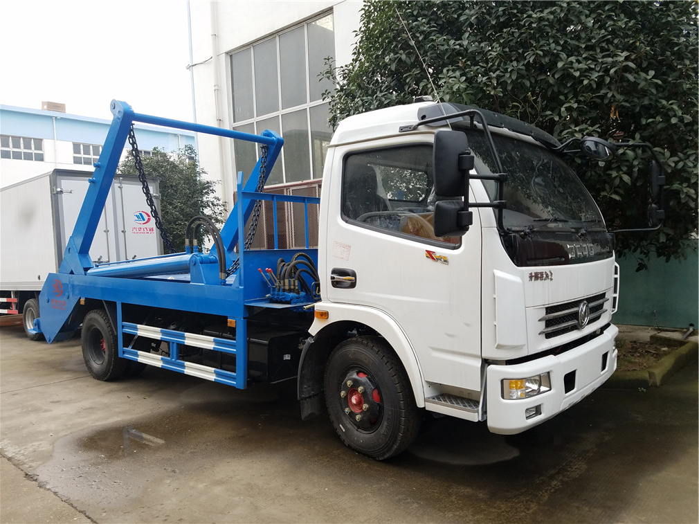 東風大多利卡(8方)擺臂式垃圾車