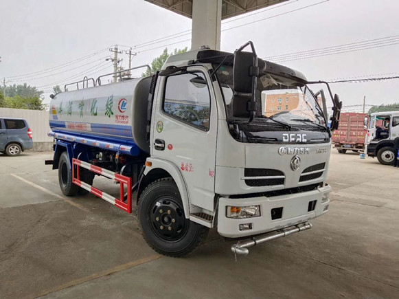 東風(fēng)10噸福瑞卡灑水車