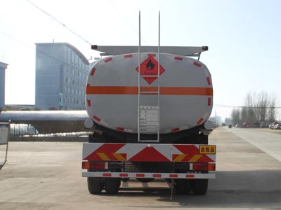 程力威牌CLW5310GYYZ5型運(yùn)油車