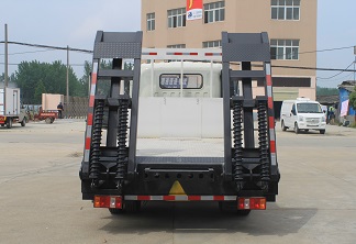 程力威牌CLW5040TPBZ5型平板運輸車