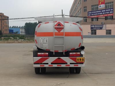 程力威牌CLW5071GJYH5型飛機加油車