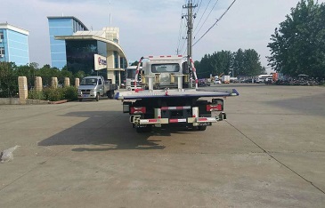 程力威牌CLW5070TQZN5型清障車