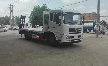 程力威牌CLW5160TPBE5型平板運輸車