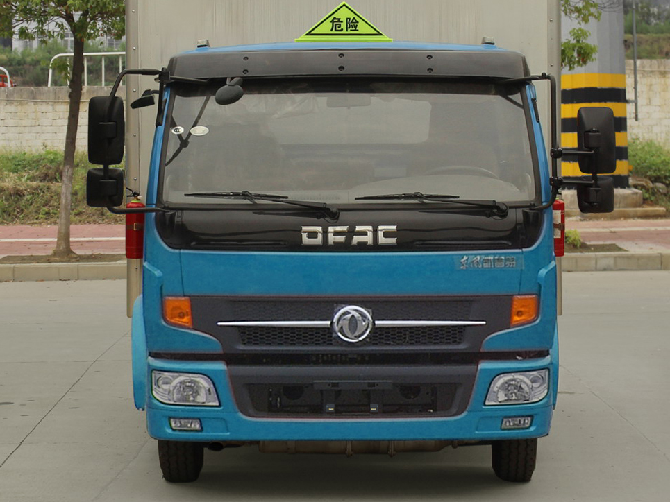 程力威牌CLW5115GJYD5型加油車