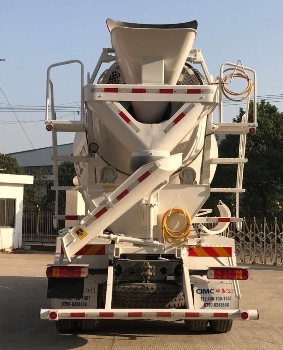 中集牌ZJV5251GJBJMQCC型混凝土攪拌運輸車