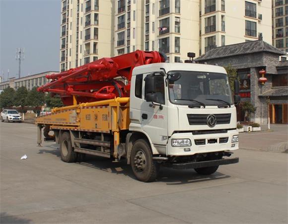 東風牌EQ5200THBLV型混凝土泵車