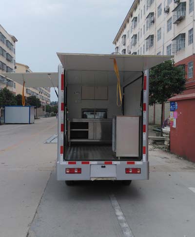 程力威牌CLW5030XSHC5型售貨車