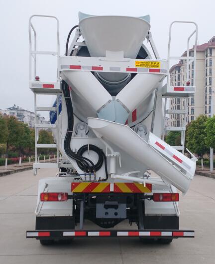 東風(fēng)牌EQ5160GJBTZ型混凝土攪拌運(yùn)輸車(chē)