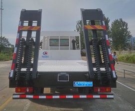 程力威牌CLW5126TPBD5型平板運輸車