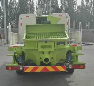 福田牌BJ5125THB-AA型車載式混凝土泵車