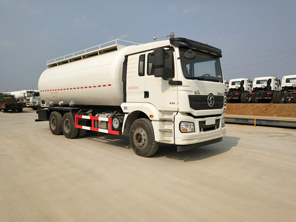 陜汽德龍后八輪粉粒物料運輸車(27方)