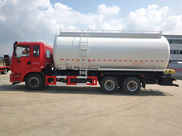 東風(fēng)25方砂漿運(yùn)輸車