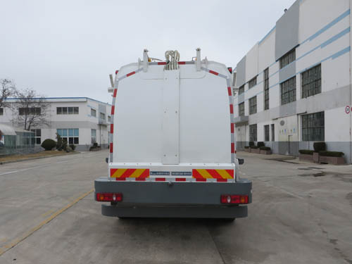 海德牌CHD5180TCAN5型餐廚垃圾車