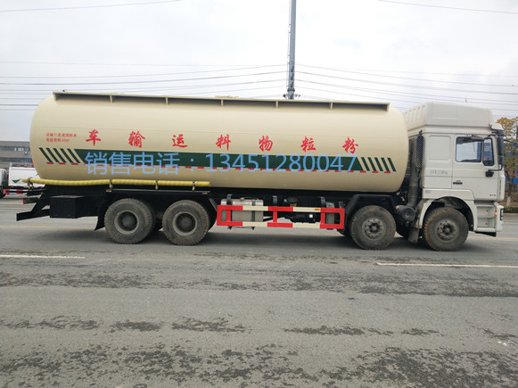 陜汽德龍40方干混砂漿運輸車—重載版