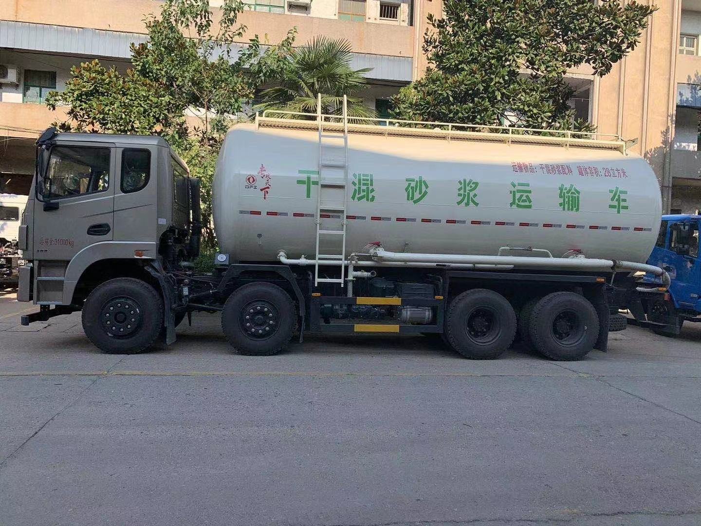 東風錦程干混砂漿運輸車(28方)