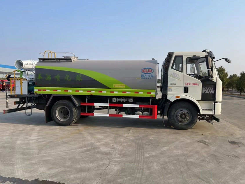 一汽解放J6灑水車(12-15噸)