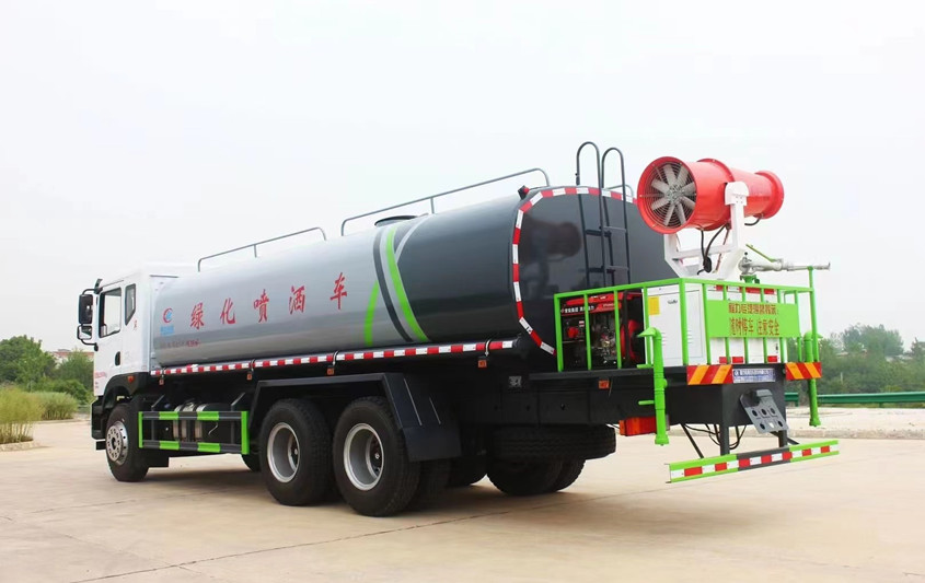 東風華神20噸多功能抑塵灑水車