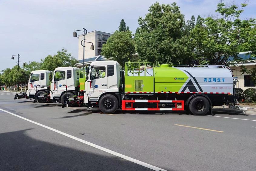 東風天錦道路高壓沖洗灑水車(9.3噸)