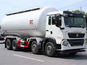 重汽豪沃粉粒物料運輸車(28方)