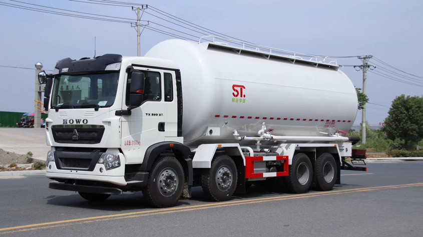 重汽豪沃粉粒物料運(yùn)輸車(28方)