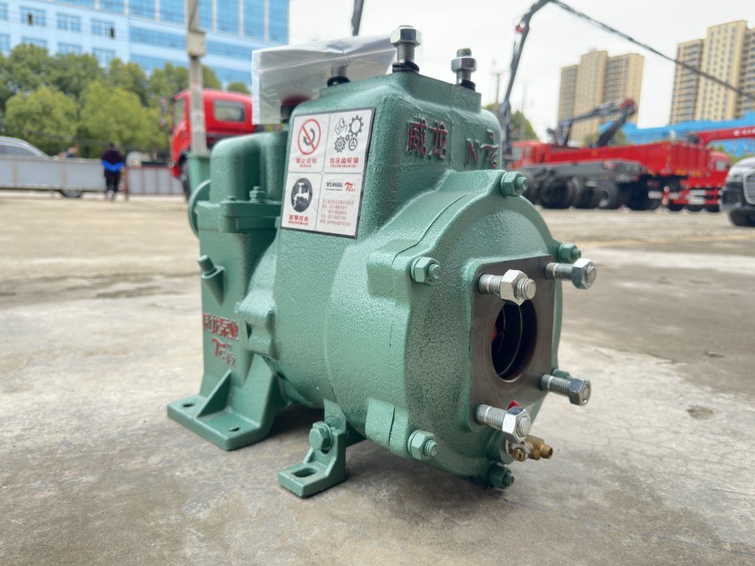 威龍60/90自吸式灑水車泵