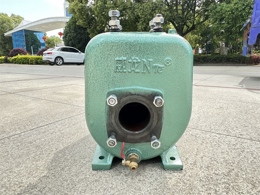 威龍40/50自吸式灑水車泵