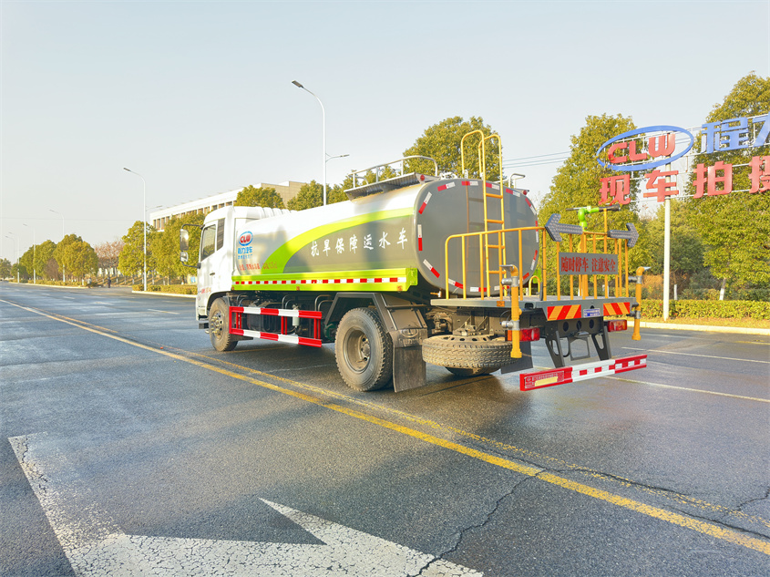 東風(fēng)天錦15噸灑水車