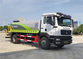 重汽汕德卡14噸多功能灑水車
