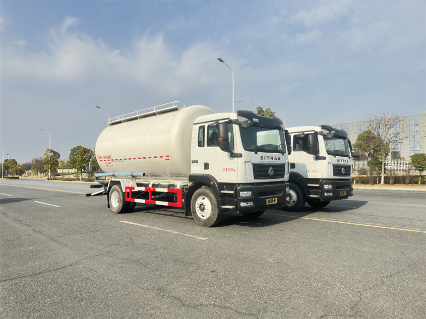 重汽汕德卡干混砂漿運輸車(20方)